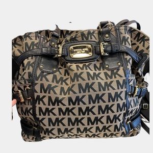 Michael Kors Hand Bag